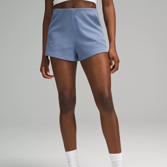 Lululemon Ribbed Softstreme High-Rise Short 2" - Picture 1 of 5